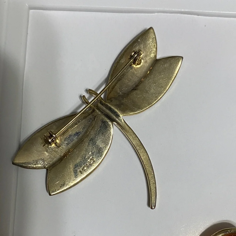 Vintage brooches
